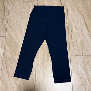 Lululemon Align High-Rise 21” crop “NEW WITHOUT TAG”